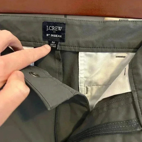 J.Crew Factory 9" Tech Shorts Grey Moisture Wicking Stretch - Picture 3 of 7